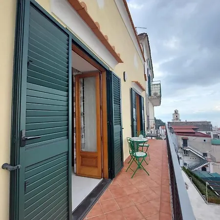 Dai Nonni Seaview With Roof Terrace Over The Sea