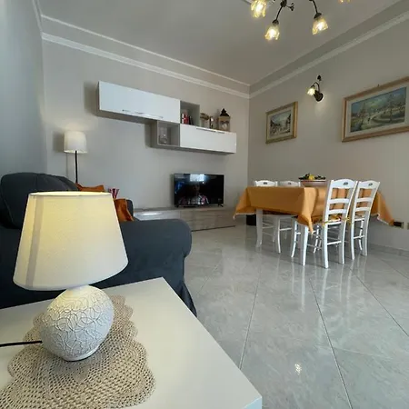 Dai Nonni Seaview With Roof Terrace Over The Sea Casa de Férias